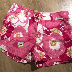Lily Pulitzer pink shorts. Size 00